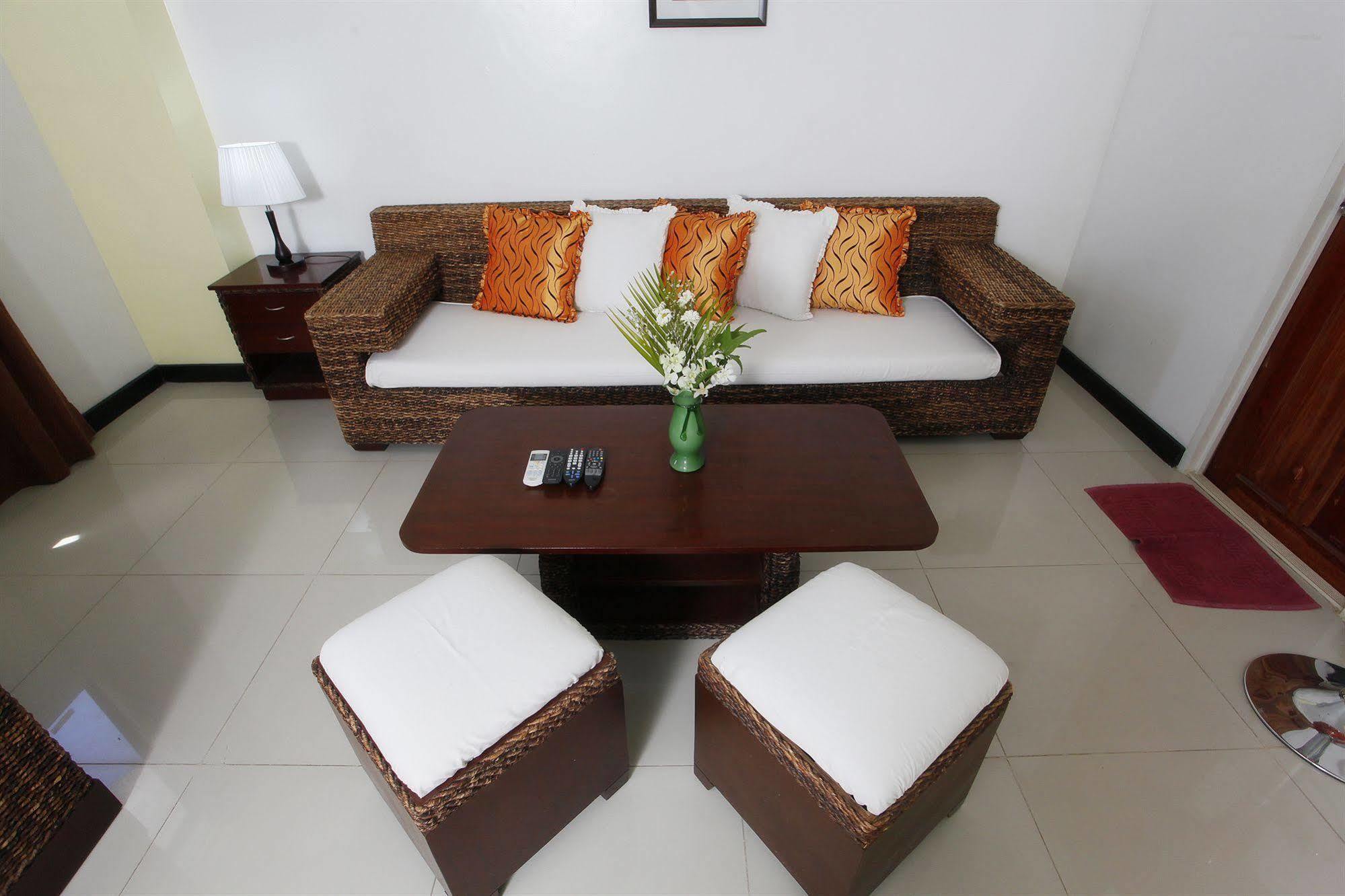 Sdr Serviced Apartments Cebu Екстериор снимка