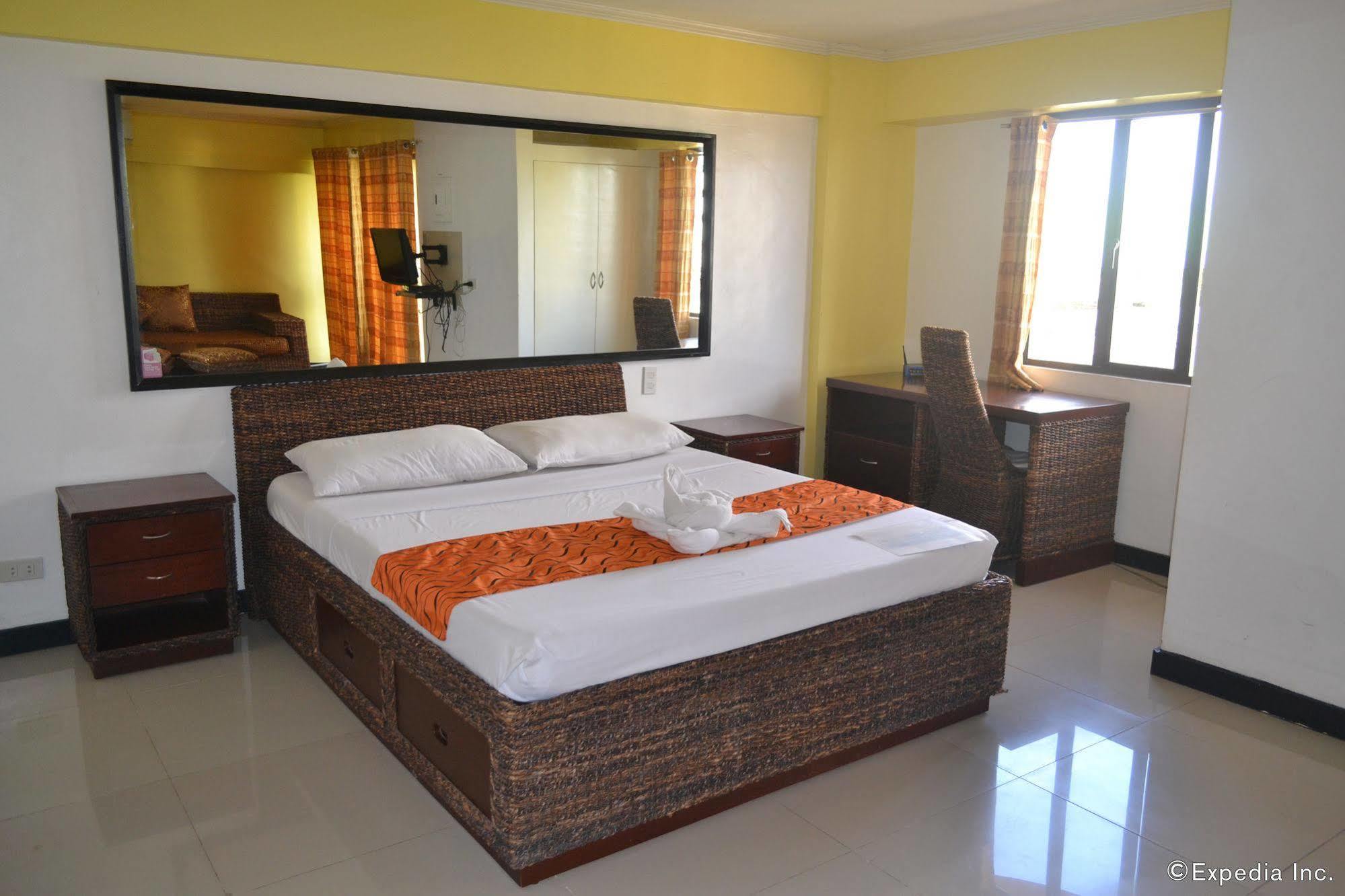 Sdr Serviced Apartments Cebu Екстериор снимка
